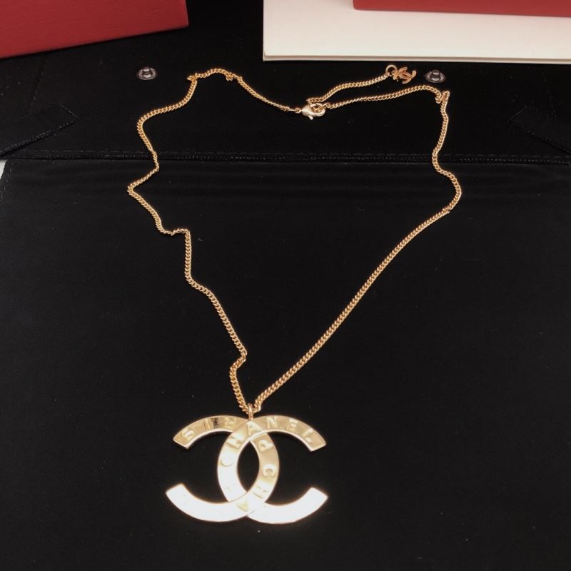 Chanel Necklaces